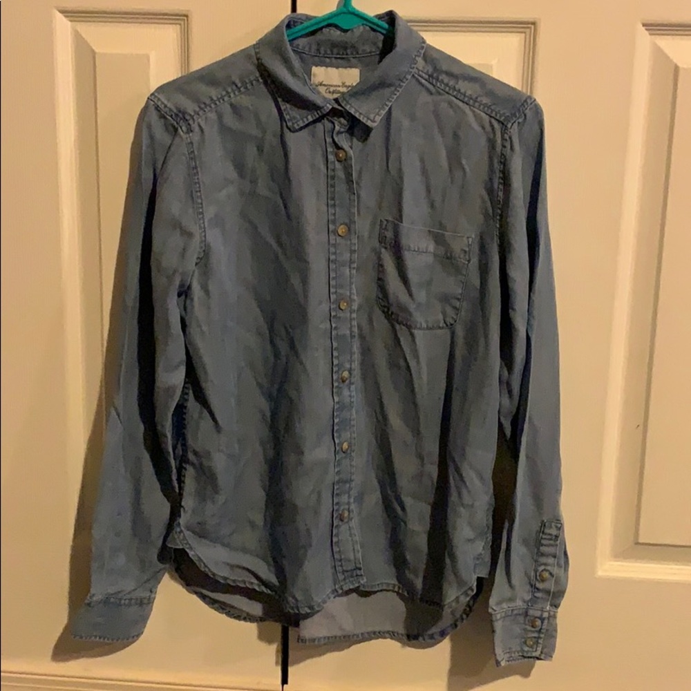 American Eagle Lightweight Denim Shirt